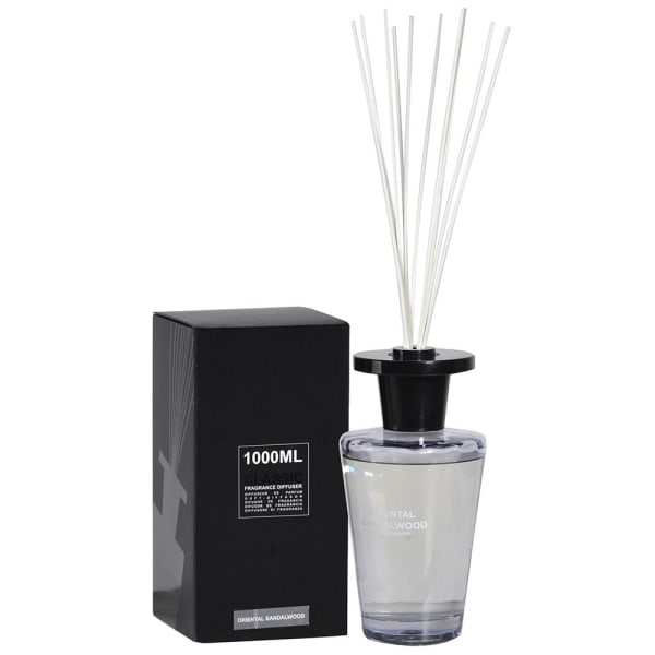 The 1000ml Sandalwood Diffuser gives to yourroom a nice fragrance of refreshment