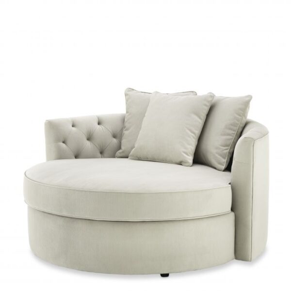 Create an island of relaxation in your living space with the sumptuous Carlita Sofa.