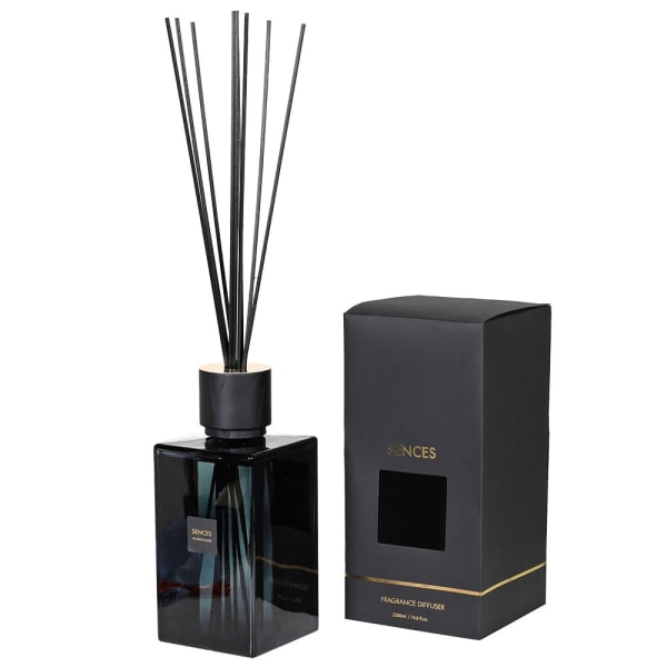 65FB79A6-484B-4E0D-B5B3-25D6D2511CDE The Onyx Extra Large Alang Alang 2200ml Reed Diffuser refresh your room.