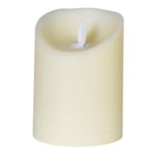 The 15cm Ivory LED Candle gives to your room a romantic ambiance.